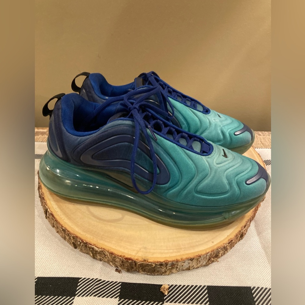 NIKE AIR MAX 720 (GS) Athletic Shoes “Sea‎ Forest” AQ3196-400 Size 6.5Y